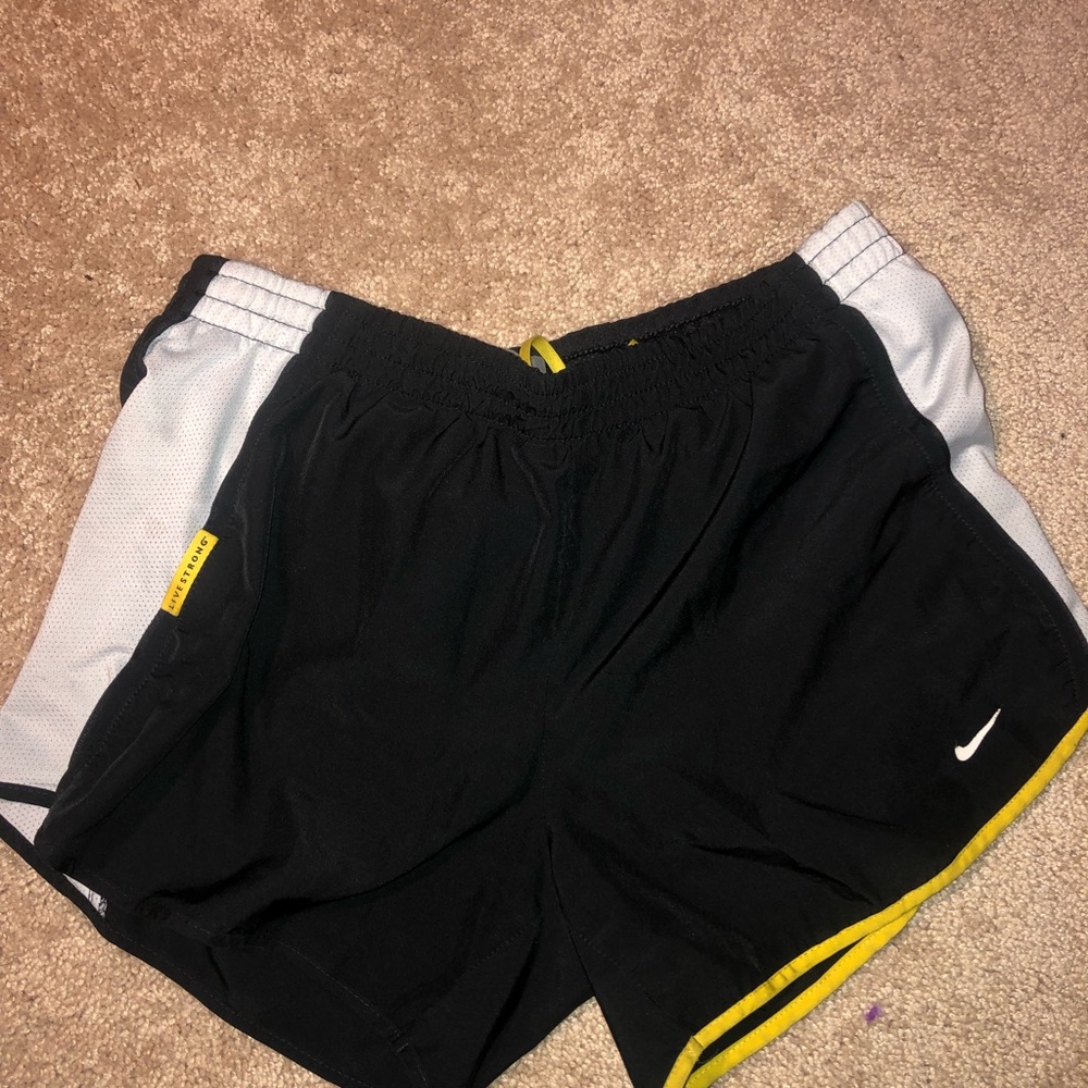 Nike Dri-Fit Runnin Shorts